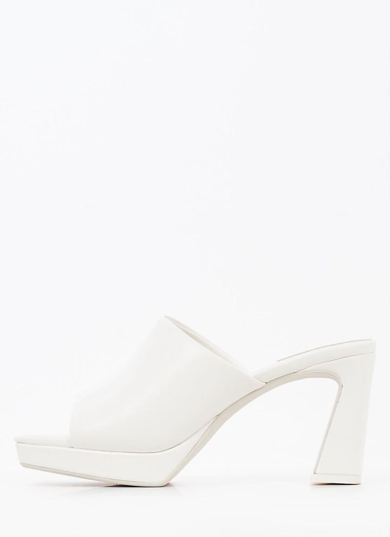 Jeffrey campbell clearance white mules