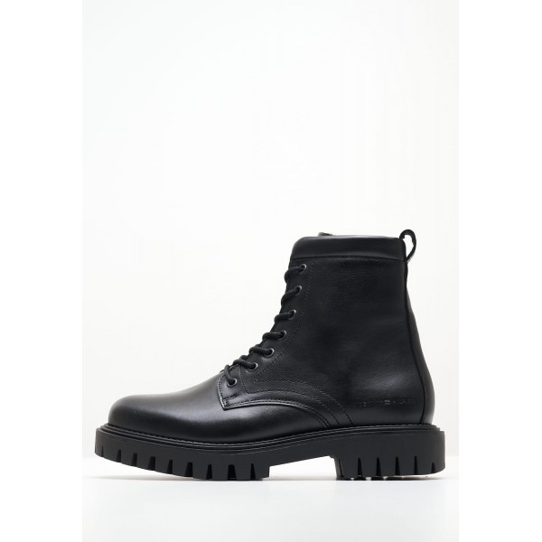 Tommy hilfiger mens hot sale boots sale