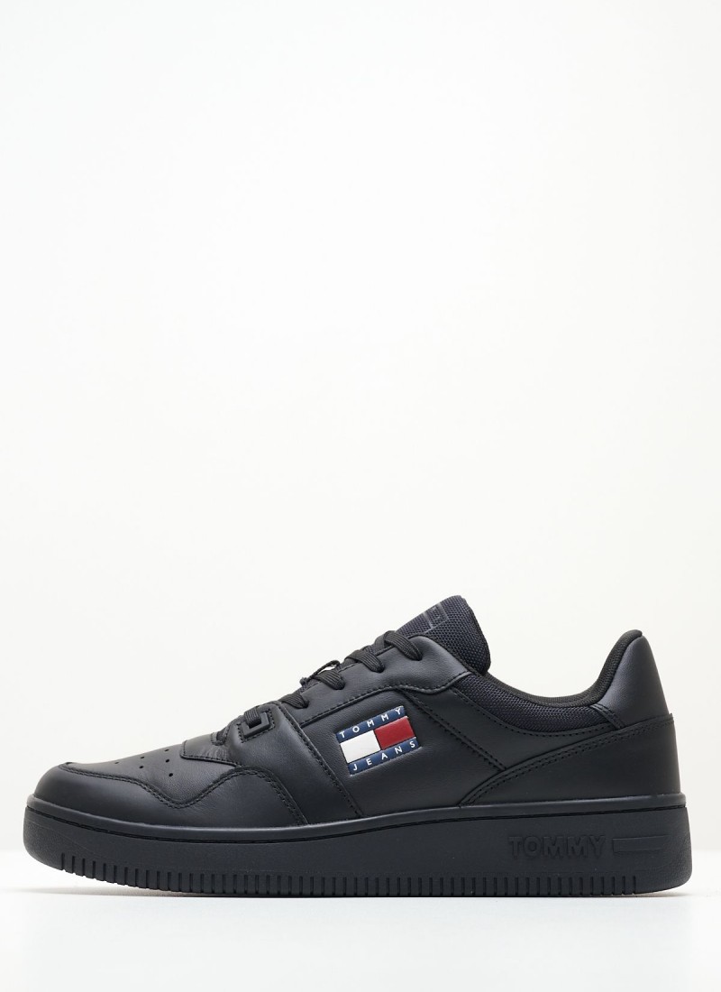 Casual retro sneaker clearance tommy hilfiger