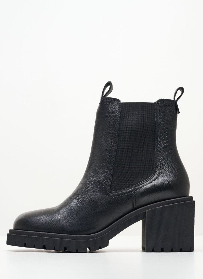 Women Boots from the 25416 Black | S.Oliver mortoglou.gr brand Leather