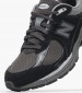 Men Casual Shoes 2002.Rtg Black Buckskin-Fabric New Balance